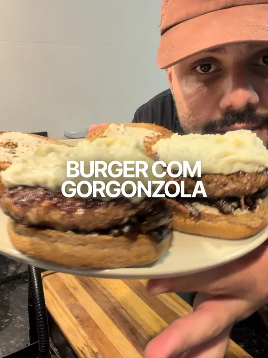 Burger com gorgonzola